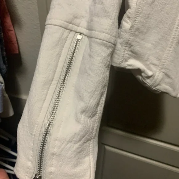 Blank NYC white mesh jacket - Picture 5 of 8